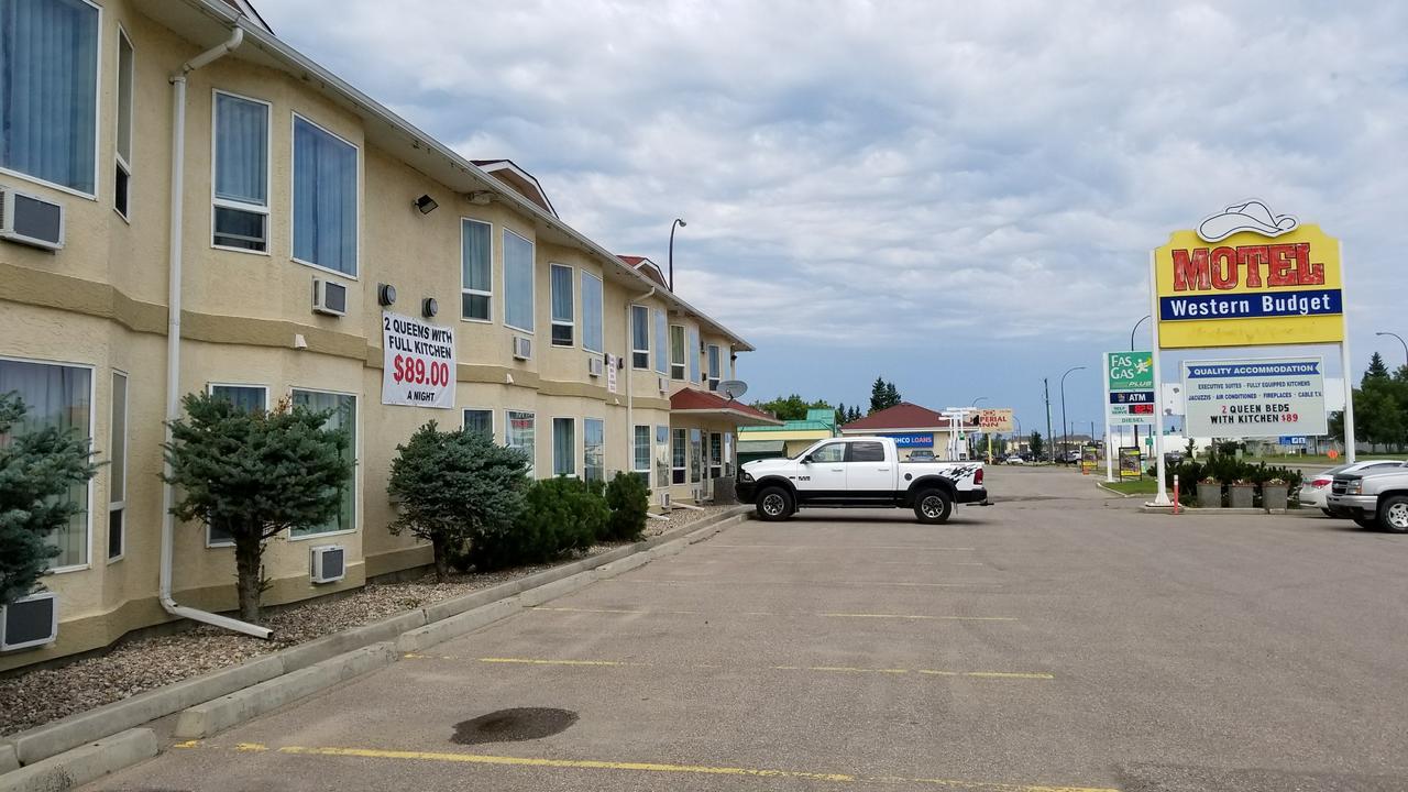 Western Budget Motel Cold Lake Экстерьер фото